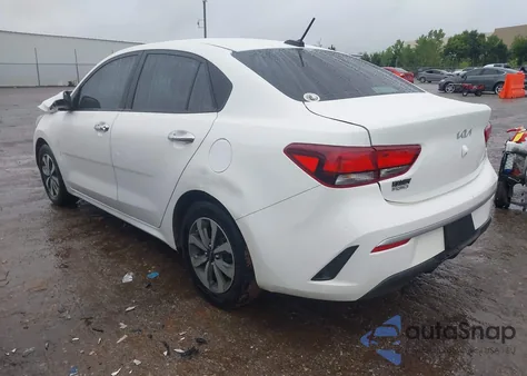 2023 Kia Rio S z USA, uszkodzony, nr VIN 3KPA24AD5PE624353